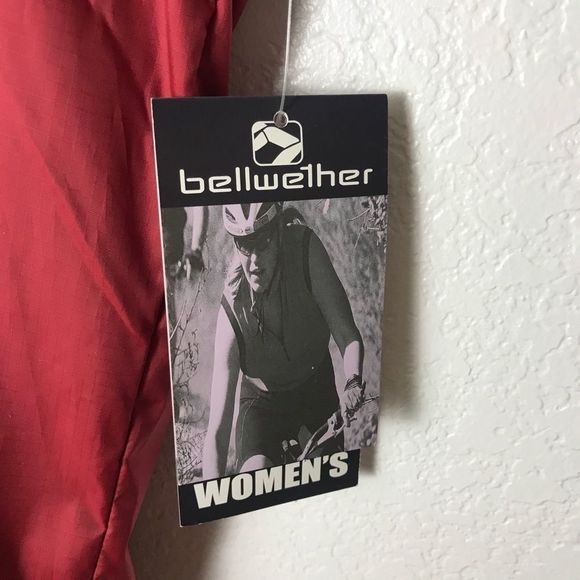 Belwether Motion Vest Ruby Black Mesh M New - Picture 6 of 11